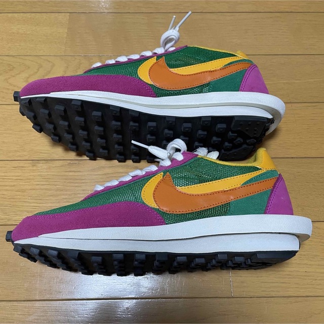 NIKE(ナイキ)のsacai × NIKE LDV WAFFLE PINE GREEN 25cm メンズの靴/シューズ(スニーカー)の商品写真