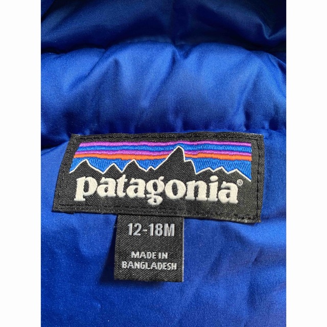 patagonia(パタゴニア)のPatagonia  パタゴニア　ダウンジャケット　 キッズ/ベビー/マタニティのベビー服(~85cm)(ジャケット/コート)の商品写真