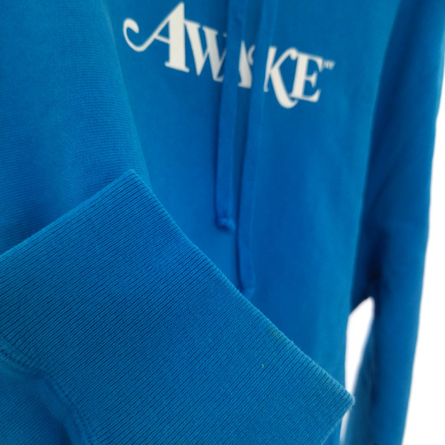 AWAKE(アウェイク)のAWAKE アウェイク Logo Pullover Parka ロゴプルオーバーパーカー ブルー メンズのトップス(パーカー)の商品写真