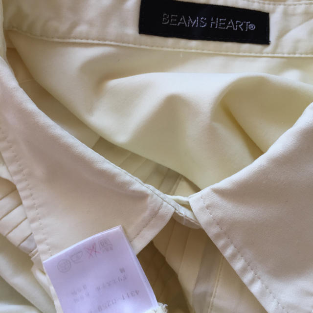 BEAMS(ビームス)の美品【BEAMS ビームス ハート】淡イエロー シャツ(イエナ スピック レディースのトップス(シャツ/ブラウス(長袖/七分))の商品写真