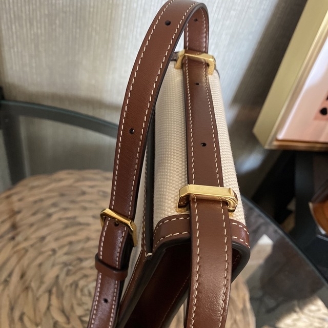 本日限定価格 バーバリーショルダーバッグ - 通販 - guianegro.com.br