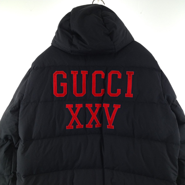 Gucci(グッチ)のGUCCI グッチ ×MLB 532960 ニューヨークヤンキース ロゴ刺繍 ナイロン ロングダウン コート ブラック メンズのジャケット/アウター(ダウンジャケット)の商品写真