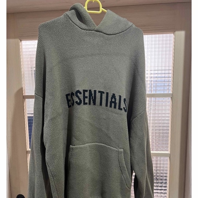 FEAR OF GOD(フィアオブゴッド)の中古品 ESSENTIALS ニットパーカー　FEAR OF GOD メンズのトップス(パーカー)の商品写真