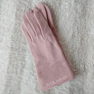 ローラアシュレイ(LAURA ASHLEY)のローラアシュレイ 手袋 新品未使用(手袋)