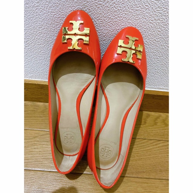 トリーバーチTory Burch パンプス 赤 バレエシューズ