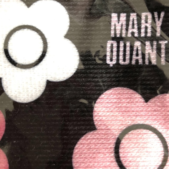 MARY QUANT(マリークワント)の【new】タオルポーチ/カバー/ケース/黒ピンク/ファスナー レディースのファッション小物(ポーチ)の商品写真