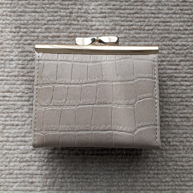 CLEA(クレア（CLEA）)のミニ財布 ミニウォレット クロコ ベージュ レディースのファッション小物(財布)の商品写真