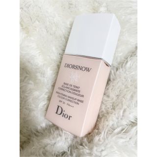 クリスチャンディオール(Christian Dior)のディオール スノー メイクアップ ベース UV35 SPF35(化粧下地)