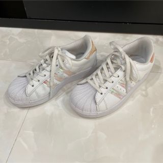 アディダス(adidas)のアディダス　スニーカー(スニーカー)