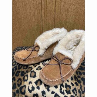 アグ(UGG)のアグ　(スリッポン/モカシン)