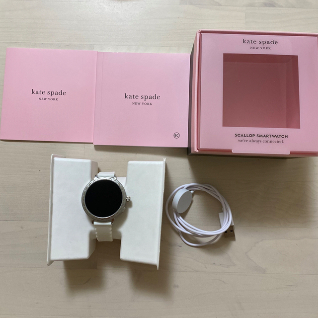 【美品】kate spade スマートウォッチ