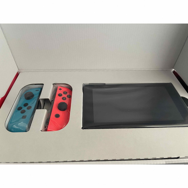 Switch 本体とJOY-CON(L) ネオンブルー/(R) ネオ-