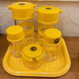 昭和レトロポップ　黄色　レア　プラスチック　調味料セット　カスターセット　未使用(その他)