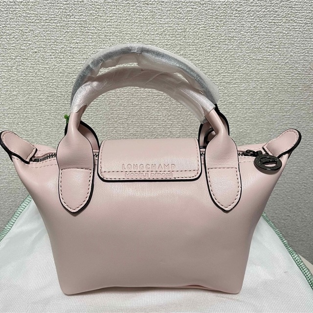 LONGCHAMP - 【新品】最新 ロンシャンル プリアージュ キュイールXS