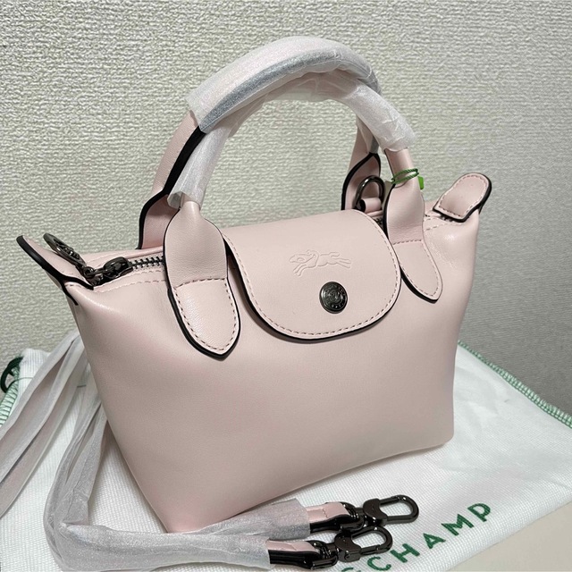 LONGCHAMP - 【新品】最新 ロンシャンル プリアージュ キュイールXS