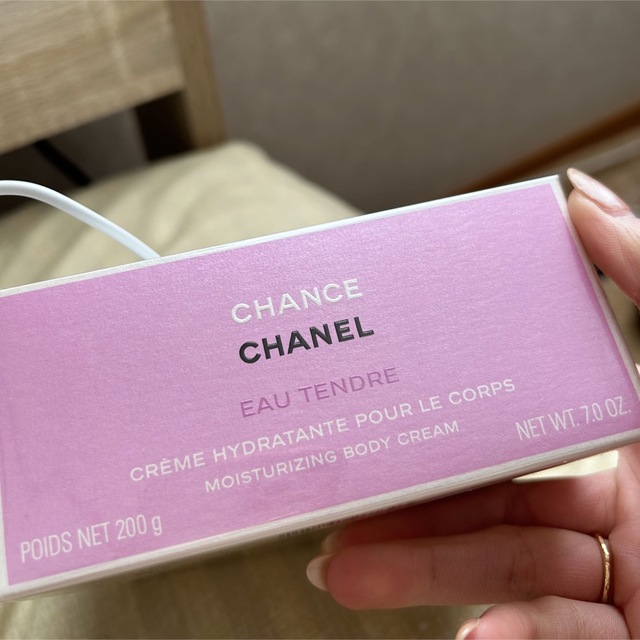 CHANEL(シャネル)のチャンス　オータンドゥル　ボディクリーム コスメ/美容のボディケア(ボディローション/ミルク)の商品写真