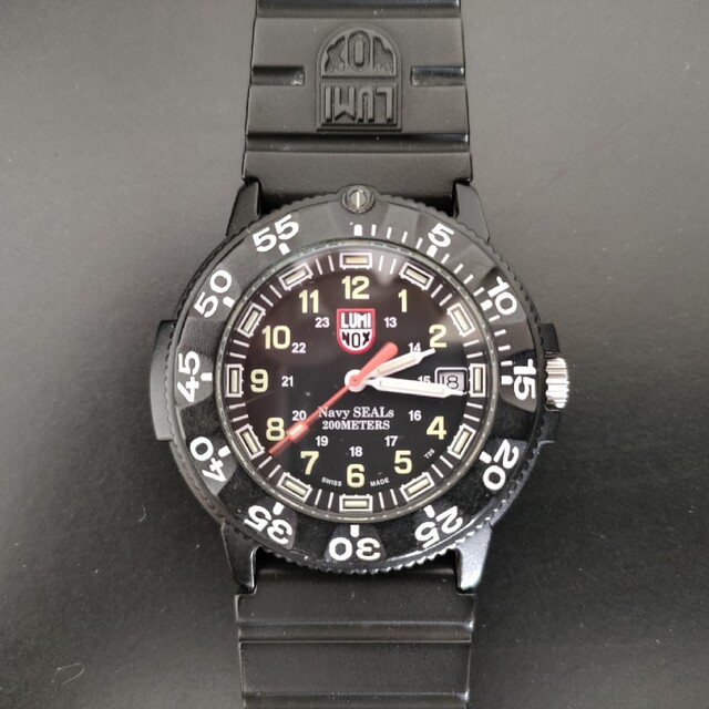 希少！Luminox【ルミノックス】日本限定モデル 3001RH.JL　電池交換