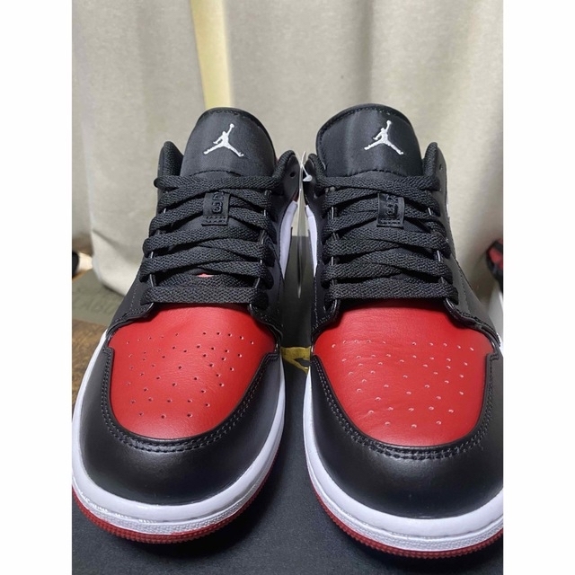 NIKE(ナイキ)のNike Air Jordan 1 Low Bred Toe 28cm ナイキ  メンズの靴/シューズ(スニーカー)の商品写真