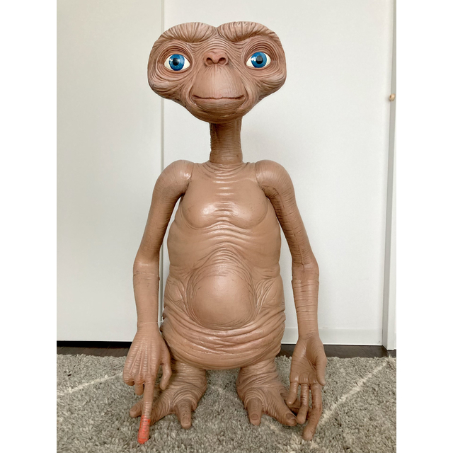 生まれのブランドで 等身大 フィギュア E.T. E.T. NECA ライフサイズ ...