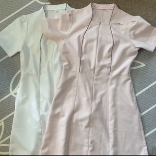 メナード   制服M白ピンク2着と付属品