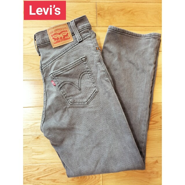 Levi's(リーバイス)の【美品】Levi’s　レディース　デニム レディースのパンツ(デニム/ジーンズ)の商品写真