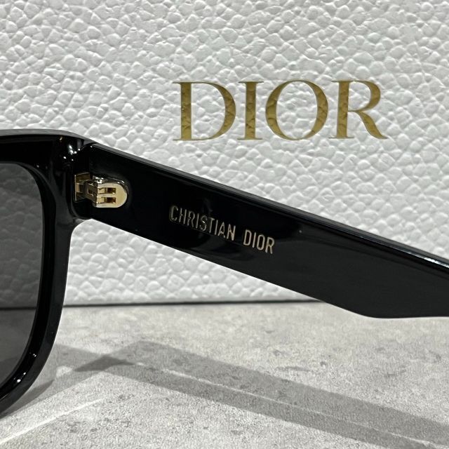 Dior(ディオール)の新品 ディオール Dior Signature S7F 10A0 サングラス メンズのファッション小物(サングラス/メガネ)の商品写真