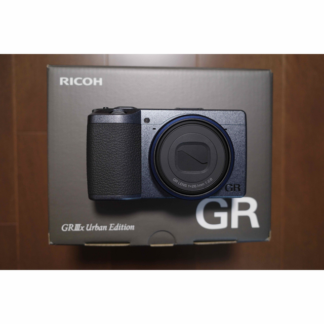 RICOH(リコー)のRICOH (リコー) GR3x GRIIIx  Urban Edition スマホ/家電/カメラのカメラ(コンパクトデジタルカメラ)の商品写真