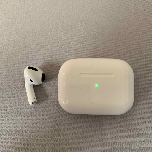 値下げしました！AirPods Pro  即発送可能です！