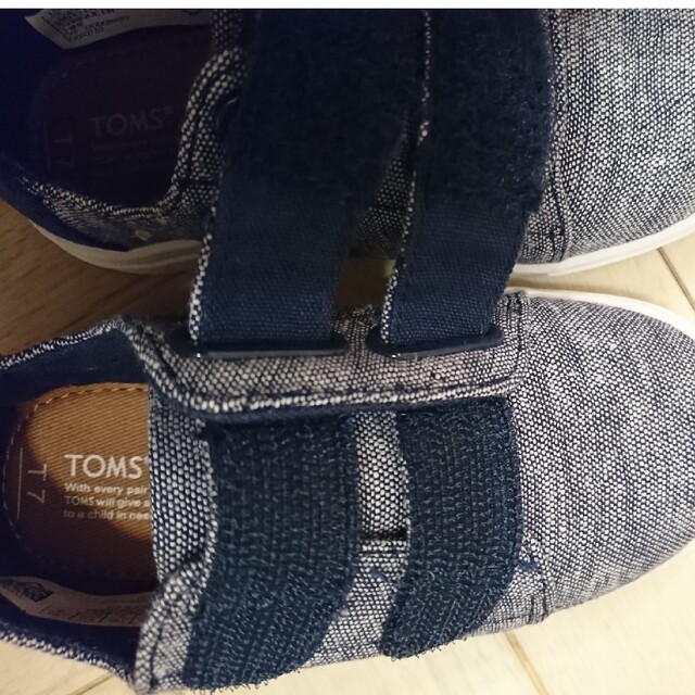 TOMS(トムズ)のトムス TOMS 10010732: レニー トドラー ネイビー スニーカー キッズ/ベビー/マタニティのベビー靴/シューズ(~14cm)(スニーカー)の商品写真