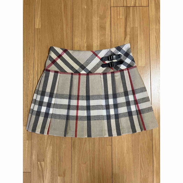 BURBERRY(バーバリー)のバーバリーチルドレン　6y 116チェックスカート キッズ/ベビー/マタニティのキッズ服女の子用(90cm~)(スカート)の商品写真