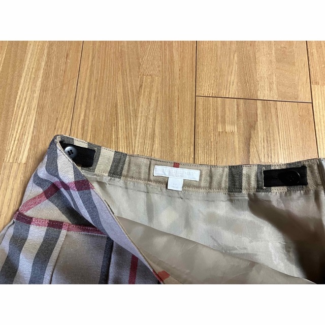 BURBERRY(バーバリー)のバーバリーチルドレン　6y 116チェックスカート キッズ/ベビー/マタニティのキッズ服女の子用(90cm~)(スカート)の商品写真