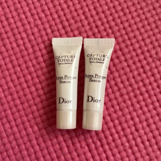 Dior(ディオール)のDior  カプチュール トータルセル スーパーセラム  コスメ/美容のスキンケア/基礎化粧品(美容液)の商品写真