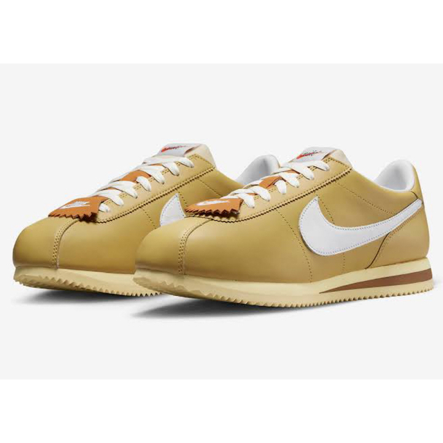 NIKE(ナイキ)のナイキ コルテッツ Wheat Gold 新品未使用品 26.5cm メンズの靴/シューズ(スニーカー)の商品写真