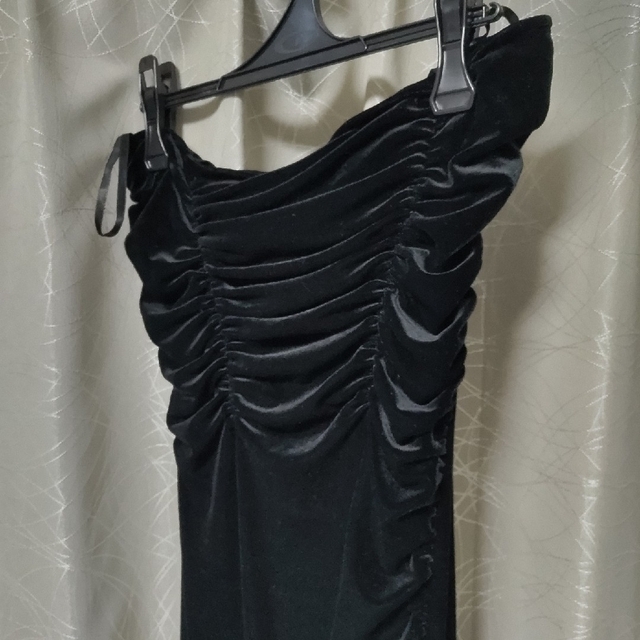 FAZBEE黒のベロアドレス レディースのフォーマル/ドレス(ロングドレス)の商品写真