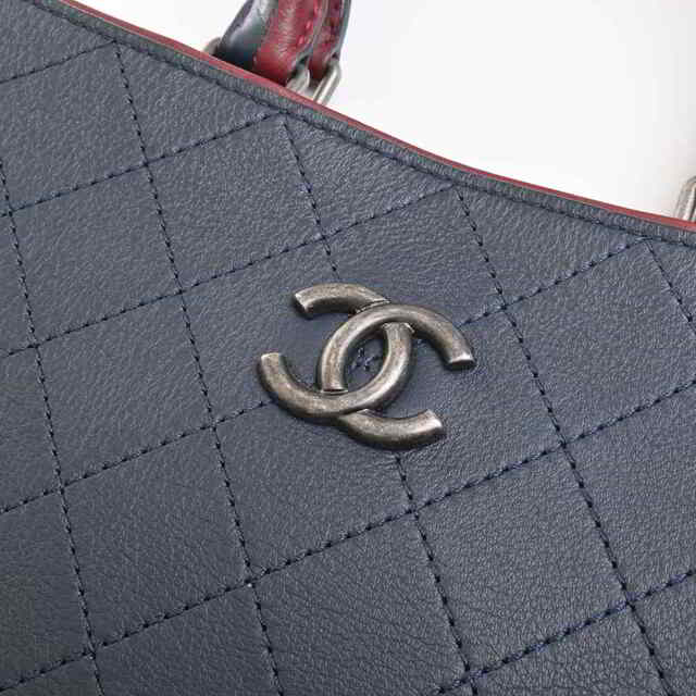 CHANEL - 【中古】 CHANEL シャネル レザー マトラッセ ココマーク