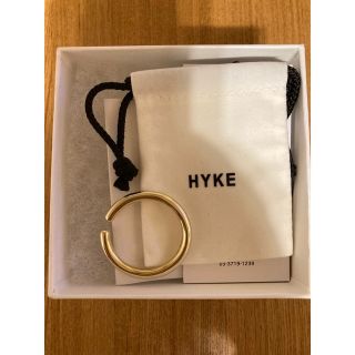 ハイク(HYKE)のHYKE イヤーカフ　GOLD(イヤーカフ)