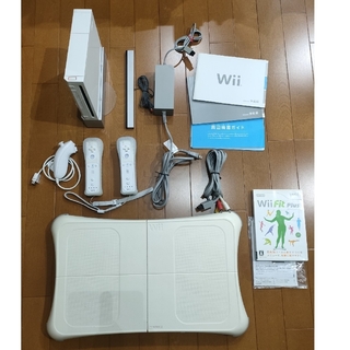 ウィー(Wii)のwii本体、バランスボード(家庭用ゲームソフト)