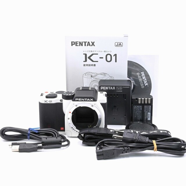 PENTAX K-01 Wズームキット WHITE X BLACK