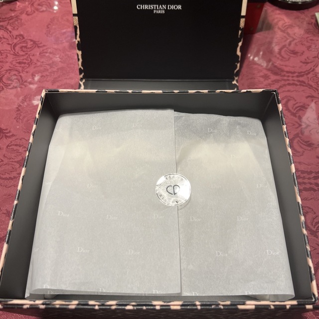 Christian Dior(クリスチャンディオール)のディオール ミッツァコレクション レオパード柄限定ボックス 2023  エンタメ/ホビーのコレクション(ノベルティグッズ)の商品写真
