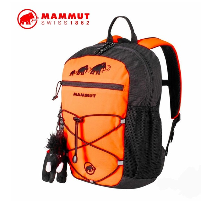 Mammut(マムート)のhanacoさま未使用★MAMMUT キッズリュック 4L　オレンジ　人形欠品 キッズ/ベビー/マタニティのこども用バッグ(リュックサック)の商品写真