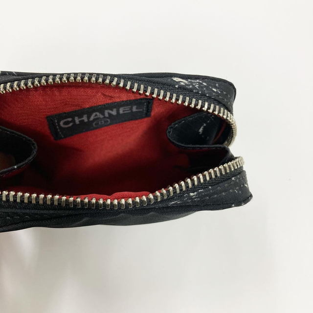 CHANEL(シャネル)のCHANEL シャネル　ポーチ　ミニ　コイン入れ　中古　長期保管品 レディースのファッション小物(ポーチ)の商品写真