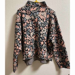 ザラ(ZARA)のZARA 花柄ニット　Mサイズ　ウォッシャブル　(ニット/セーター)