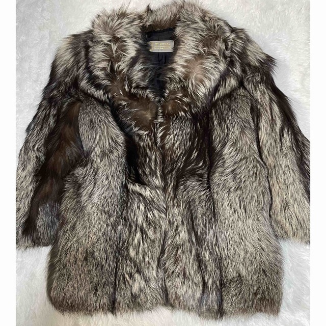 SALE/89%OFF】 SAGA FOX ROYAL シルバーフォックス毛皮コート 11号