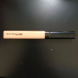 メイベリン(MAYBELLINE)のフィットミー コンシーラー 10 ピンク系のやや明るめの肌色用(6.8ml)(コンシーラー)