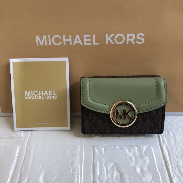 紫③ 定価6.6万円 新品 MICHAEL KORS ショルダーバッグ グリーン | www