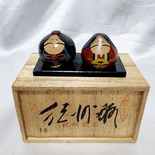 紀州人形　漆塗りの雛人形　工芸品(漆芸)