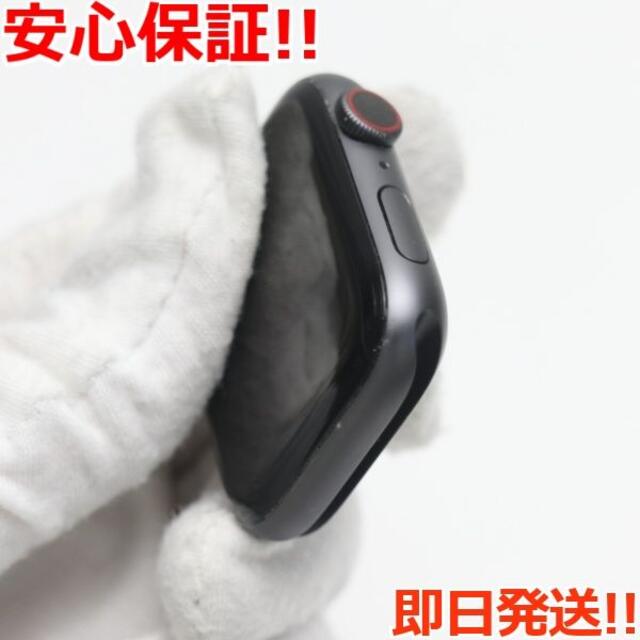 Apple(アップル)の超美品AppleWatchseries4 44mmCellularブラック スマホ/家電/カメラのスマホ/家電/カメラ その他(その他)の商品写真