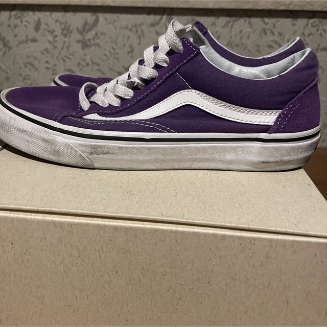 VANS(ヴァンズ)のvans スニーカー レディースの靴/シューズ(スニーカー)の商品写真