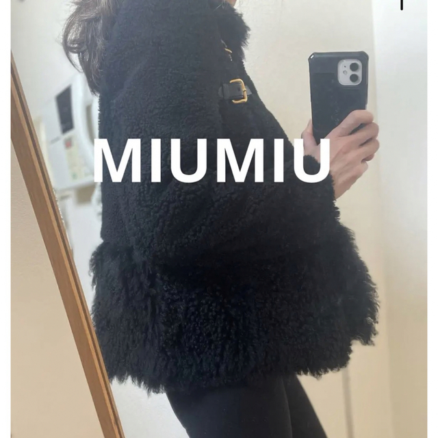 国内外の人気! miumiu ミュウミュウテディベアコート - 毛皮/ファー
