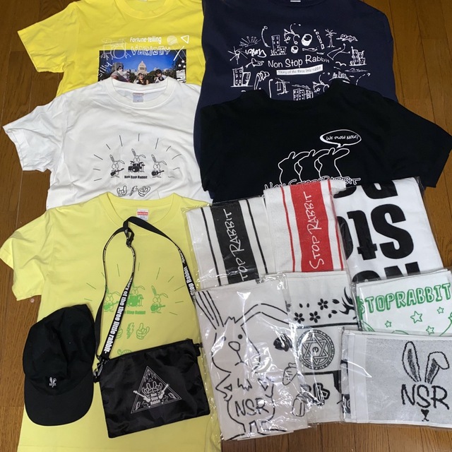 Non Stop Rabbit ノンラビ Tシャツ タオル サコッシュ | フリマアプリ ラクマ